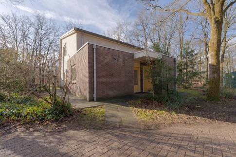 The Buiten of Type Bosvilla Comfort 6-7 - nr. 16 Moerbei in Landal Bungalowpark Hoenderloo
