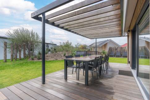 The Terras of Type Strandlodge 8 - nr. 14 in Vakantiepark Boomhiemke