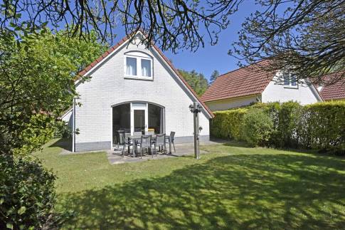 The Buiten of Type Comfort Villa 4 - nr. 58 in Resort Arcen