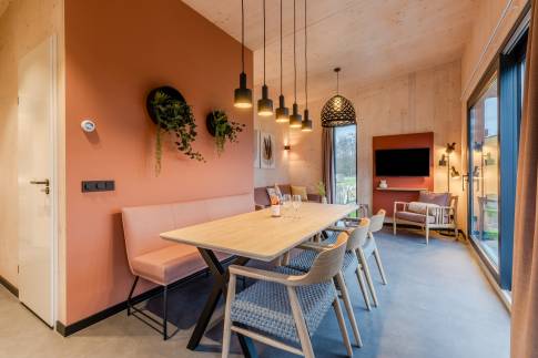 The Eetkamer of Type Lake View Kids 6 in Klein Vink – project
