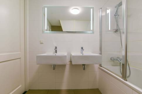 The Badkamer 3 of Type Westertoren - nr. 627 in Resort Poort van Amsterdam