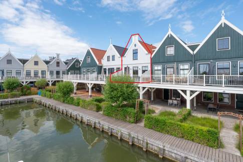 The Buiten of Type Zuiderzeezicht 4 -  nr. 204 in Resort Poort van Amsterdam