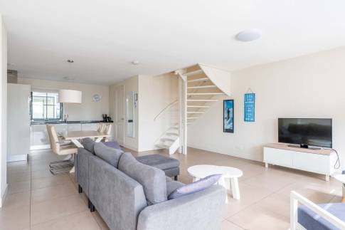 The Woonkamer of Type Zuiderzeezicht 4 -  nr. 204 in Resort Poort van Amsterdam