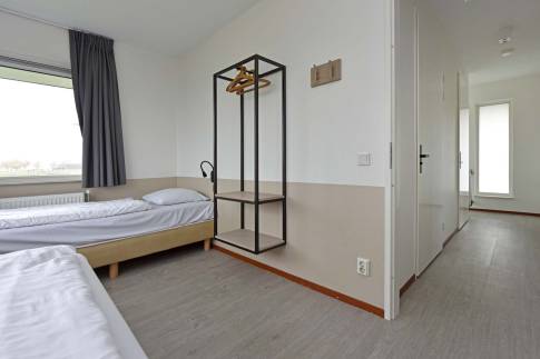 The Slaapkamer 2 of Type 4EL - nr. 528 in Landal Esonstad