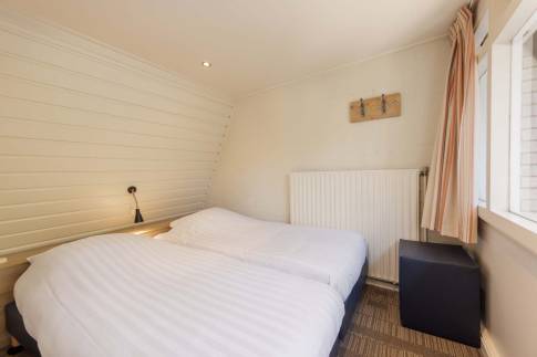 The Slaapkamer 1 of Type Comfort Classic Sauna - nr. 21 Ereprijs in Bungalowpark Hoenderloo