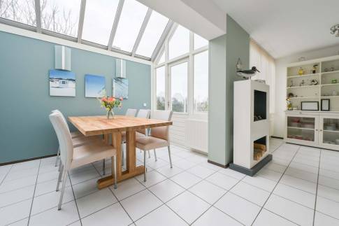 The Eetkamer of Type 6D2 - nr. 135 in Landal Beach Resort Ooghduyne