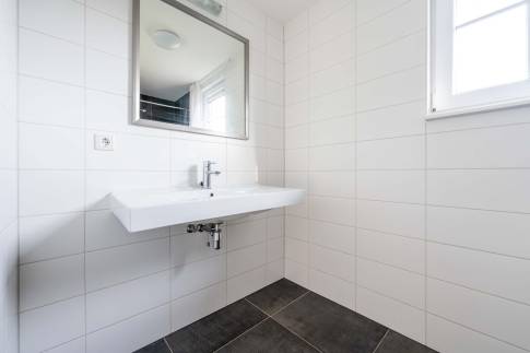 The Badkamer 2 of Type KVR4A - nr. 320 in Klein Vink