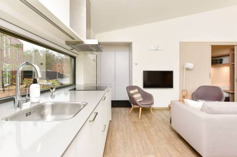 The Keuken of Type Suite Lodge A - nr. 15 in Park De Zeegser Duinen