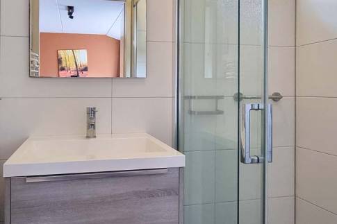 The Badkamer 1 of Type Comfort Villa 6 - nr. 49 in Resort Arcen