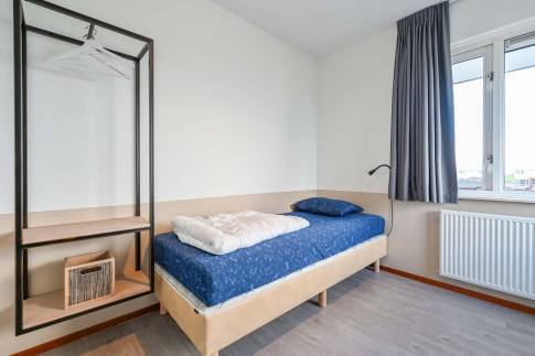 The Slaapkamer 1 of Type 6L2 - nr. 631 in Landal Esonstad