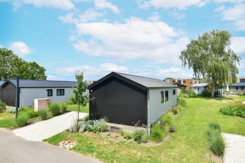 The Buiten of Type Chalet - nr. 226 in Vakantiepark Aan De Maas