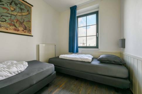 The Slaapkamer 1 of Type VO6 Comfort - nr. 267 in Landal Marinapark Volendam