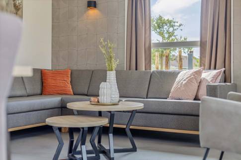 The Woonkamer of Type Strandlodge 8 - nr. 36 in Vakantiepark Boomhiemke