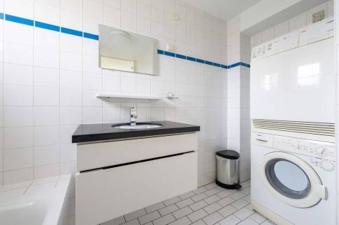 The Badkamer 1 of Type 6D2 - nr. 135 in Landal Beach Resort Ooghduyne