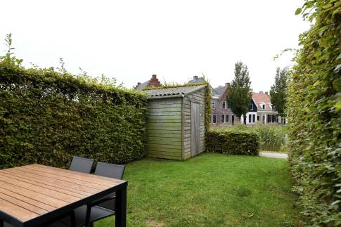 The Buiten of Type 4B2 - nr. 230 in Landal Esonstad