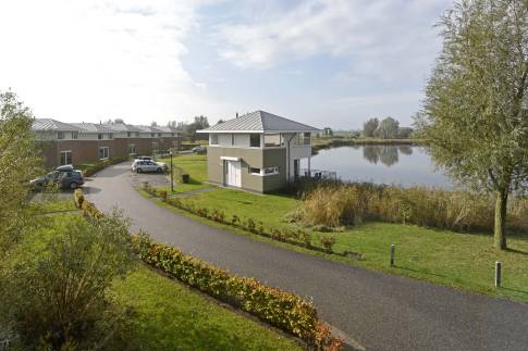 The Buiten of Type 4EL - nr. 528 in Landal Esonstad