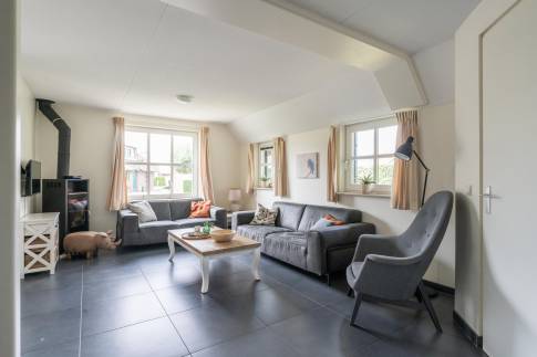 The Woonkamer of nr. 021 - type Breeuw 4 in Waterpark Belterwiede