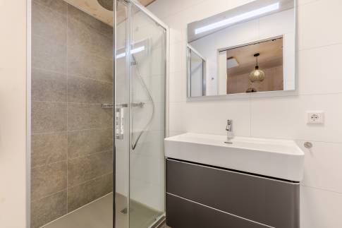 The Badkamer 1 of Type Lake View Kids 6 in Klein Vink