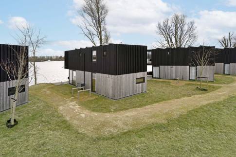 The Buiten of Type Sunset 6p - nr. 12 in Lakeside Resort Brielle