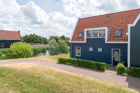 The Buiten of Type VO5A Comfort - nr. 233 in Marinapark Volendam