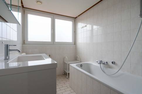 The Badkamer 2 of Type Luxe Villa 6 - nr. 99 in Resort Arcen