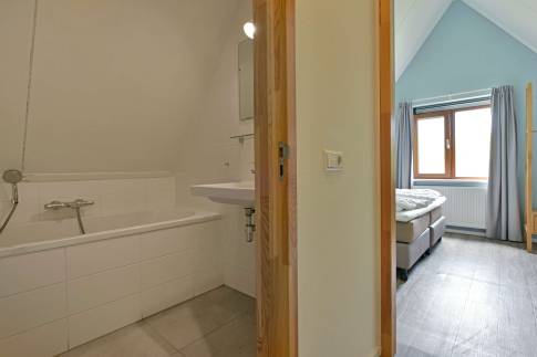 The Badkamer of Type 4C - nr. 27 in Landal De Reeuwijkse Plassen