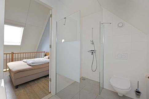 The Badkamer of nr. 015 - type 2C in Landal De Reeuwijkse Plassen