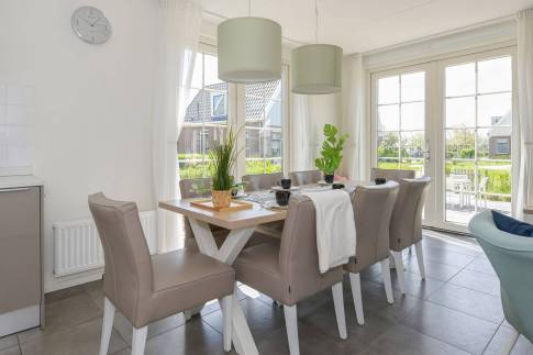 The Eetkamer of Type Speeltoren - nr. 315 in Resort Poort van Amsterdam