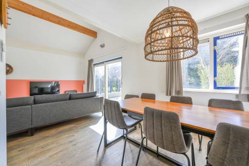 The Eetkamer of Type 6C1 - nr. 94 in Landal Beach Resort Ooghduyne