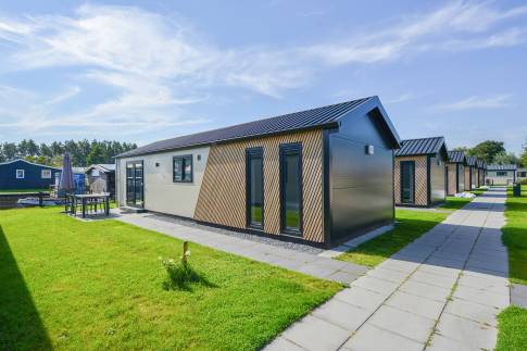 The Buiten of Type Ooievaar - nr. 73 in Vakantiepark Giethoorn