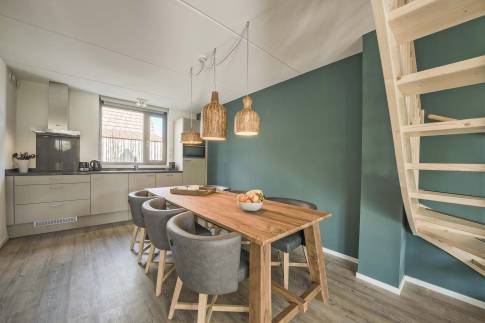 The Eetkamer of Type 6L2 Bentwoud - nr. 161 in Landal De Reeuwijkse Plassen