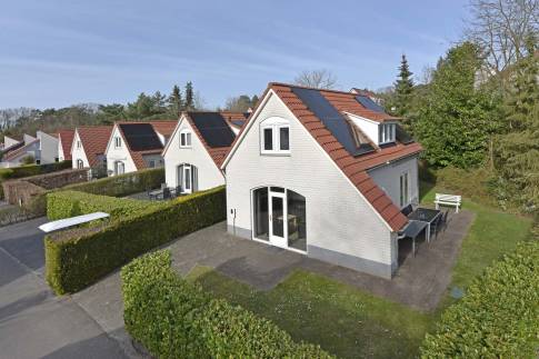 The Buiten of Type Comfort Villa 6 - nr. 16 in Resort Arcen