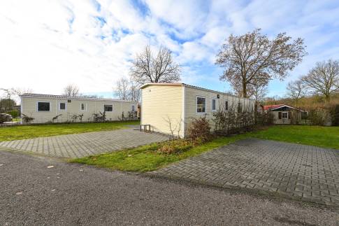 The Buiten of Bergalow 3 De Luxe - nr. 47 in Vakantiepark De Luttenberg