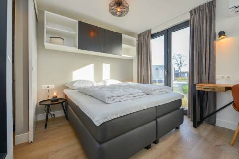 The Slaapkamer 2 of Type De Zeebries - nr. 8 in Vakantiepark De Zeeuwse Parel