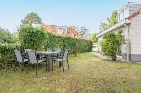 The Tuin of Type Luxe Villa 4B - nr. 183 in Resort Arcen