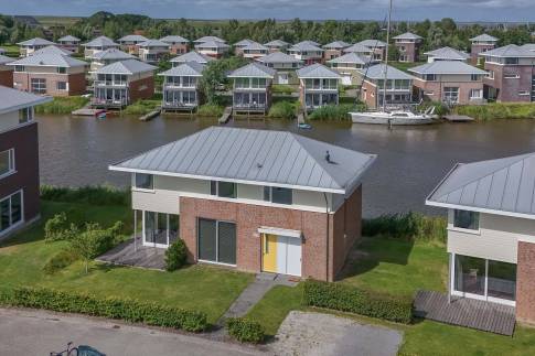 The Buiten of Type 10F2 - nr. 522 in Landal Esonstad