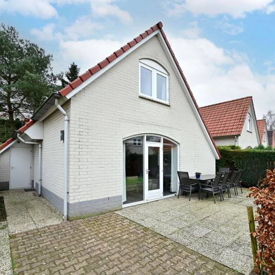 The Buiten of Type Comfort Villa 6 - nr. 20 in Resort Arcen