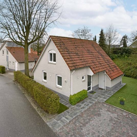 The Buiten of Type Comfort Villa 6 - nr. 155 in Resort Arcen