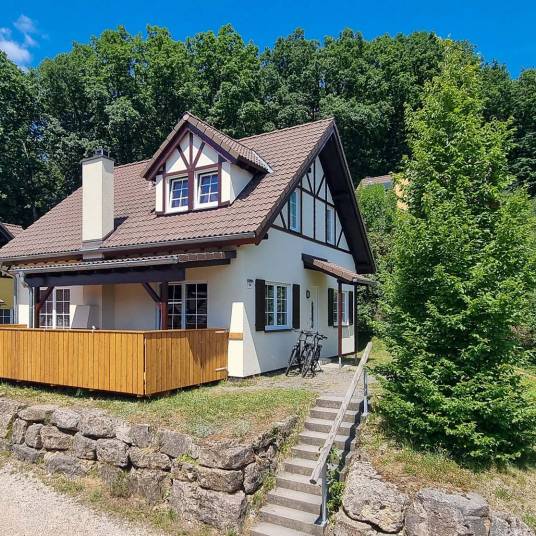 The Buiten of Type Astoria 8 - nr. 144 in Eifelpark Kronenburger See