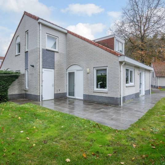 The Buiten of Type Luxe Villa 6 - nr. 99 in Resort Arcen