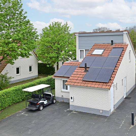 The Buiten of Type Wellness Villa 4 - nr. 75 in Resort Arcen