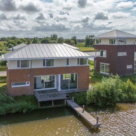 The Buiten of Type 10F2 - nr. 522 in Landal Esonstad