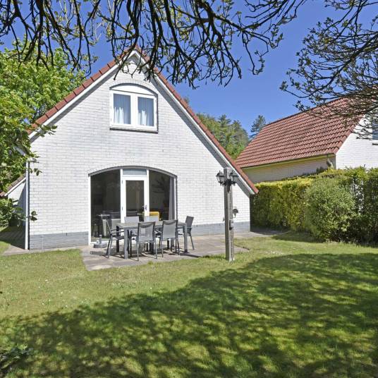 The Buiten of Type Comfort Villa 4 - nr. 58 in Resort Arcen